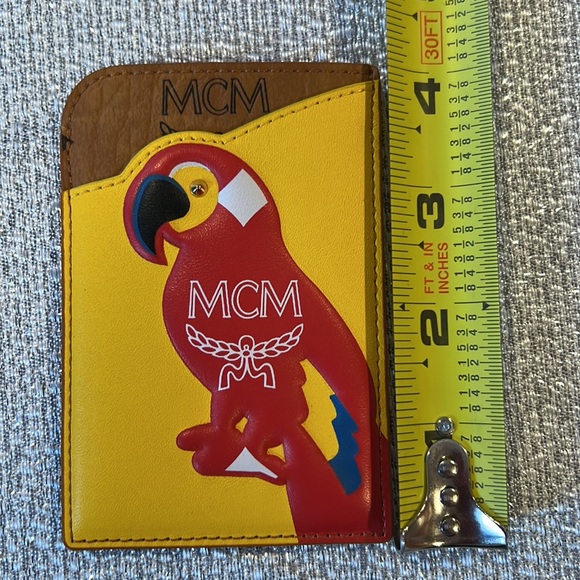 🦜MCM🦜Park N/S Zoo Parrot Card Case in Visetos Leather Mix - Picture 13 of 13